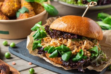 So gelingen die beliebtesten Gerichte vegan