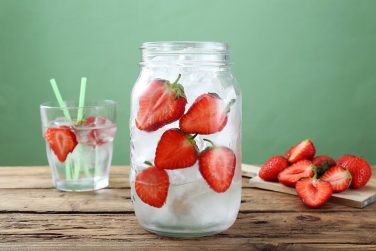 Infused Water: Frische Früchte und geschmackvolle Aromen