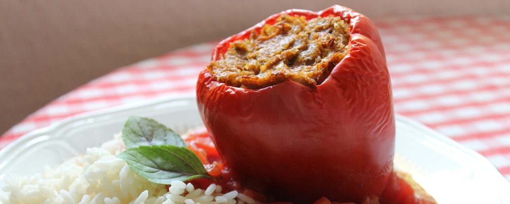 Gefüllte Paprika mit Grünkern • Vegan Taste Week