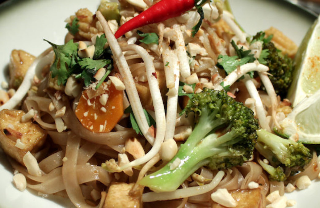 Veg Pad Thai mit Tofu & Gemüse