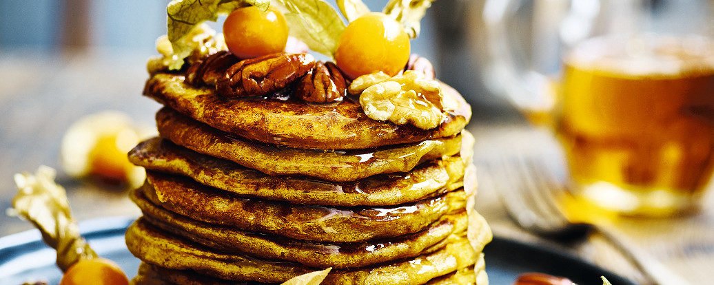 Kürbis-Pancakes mit Ahornsirup • Vegan Taste Week