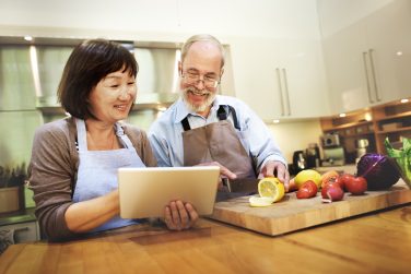 Pflanzlich fit im Alter: vegan als SeniorIn